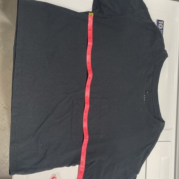 Everlane, Re-Cotton, Cropped, Pocket Tee in Black! - Picture 6 of 6